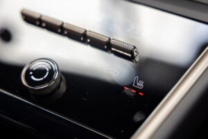 マカンエレクトロ ターボ 4WD