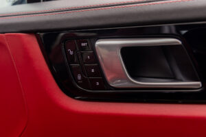 カイエン ターボ ティプトロニックS 4WD