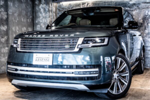 レンジローバー オートバイオグラフィ3.0L D300 SWB 4WD