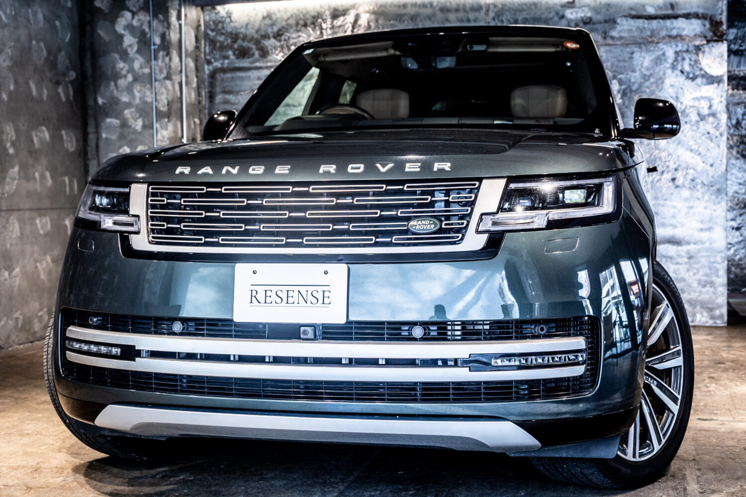 レンジローバー オートバイオグラフィ3.0L D300 SWB 4WD