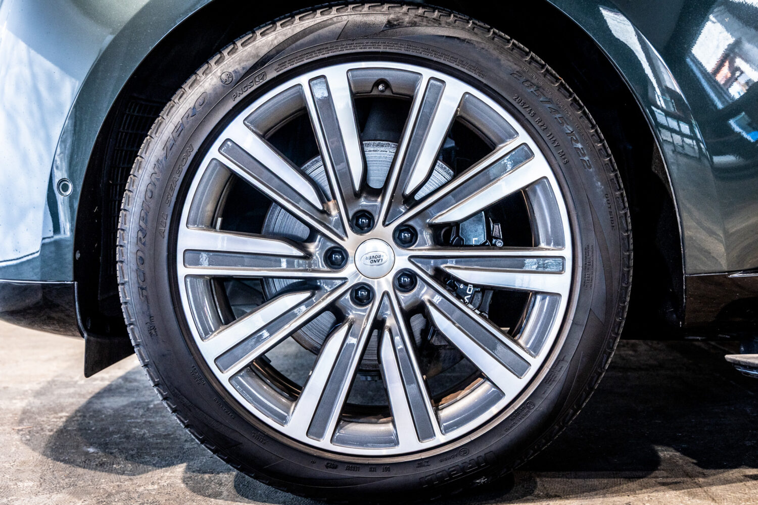 レンジローバー オートバイオグラフィ3.0L D300 SWB 4WD