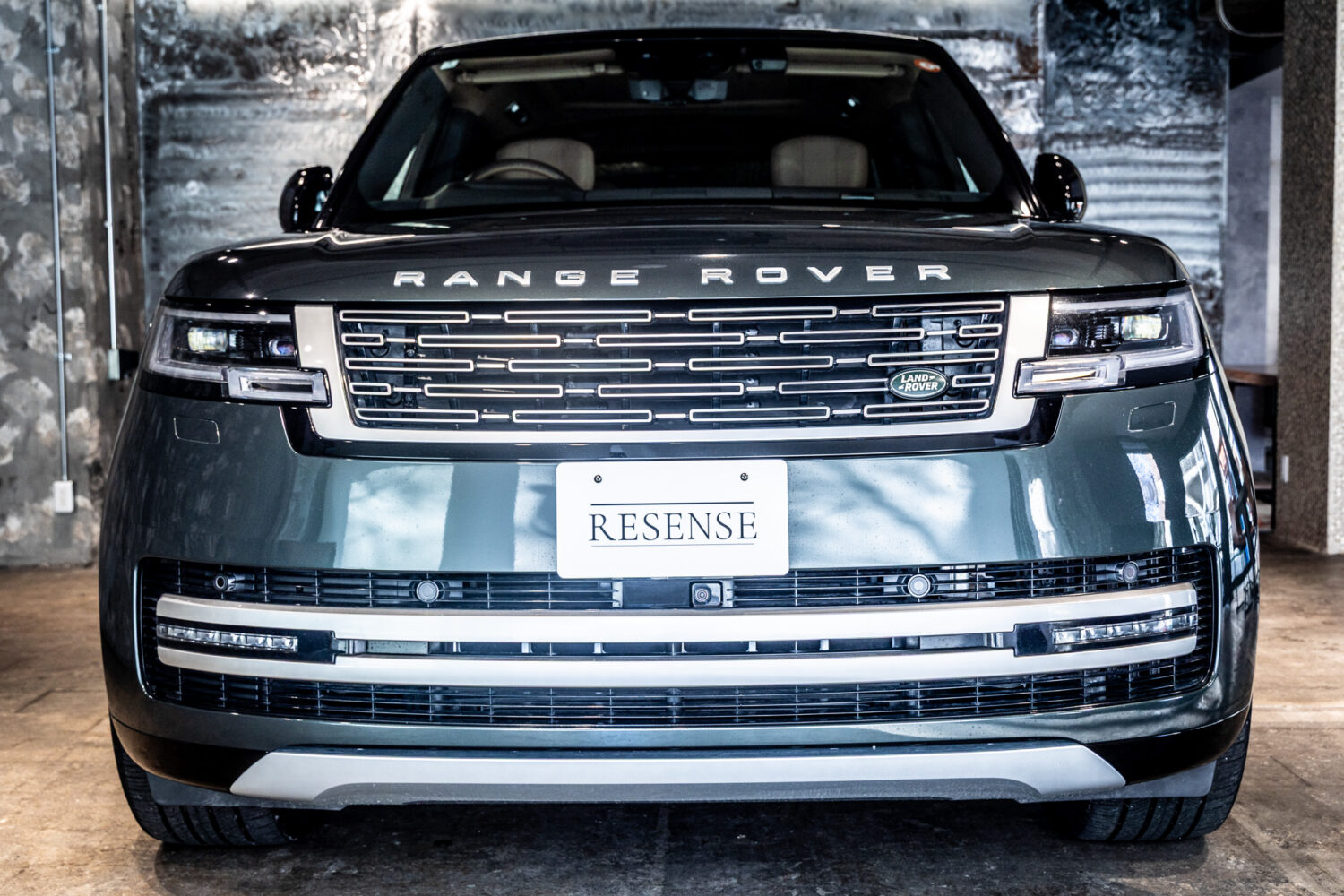 レンジローバー オートバイオグラフィ3.0L D300 SWB 4WD