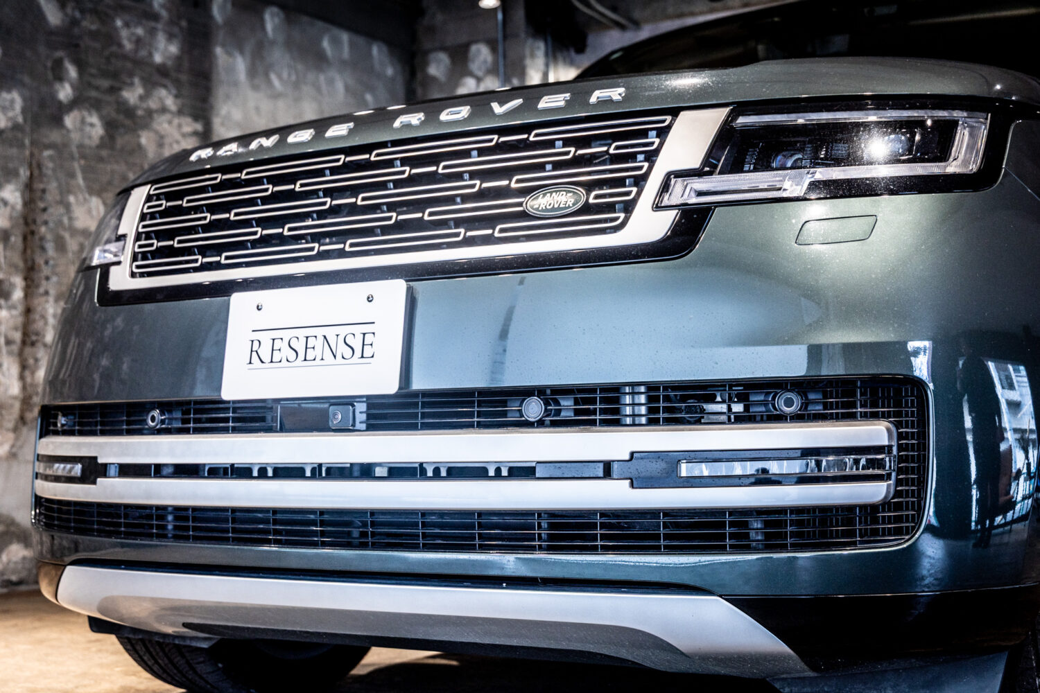 レンジローバー オートバイオグラフィ3.0L D300 SWB 4WD