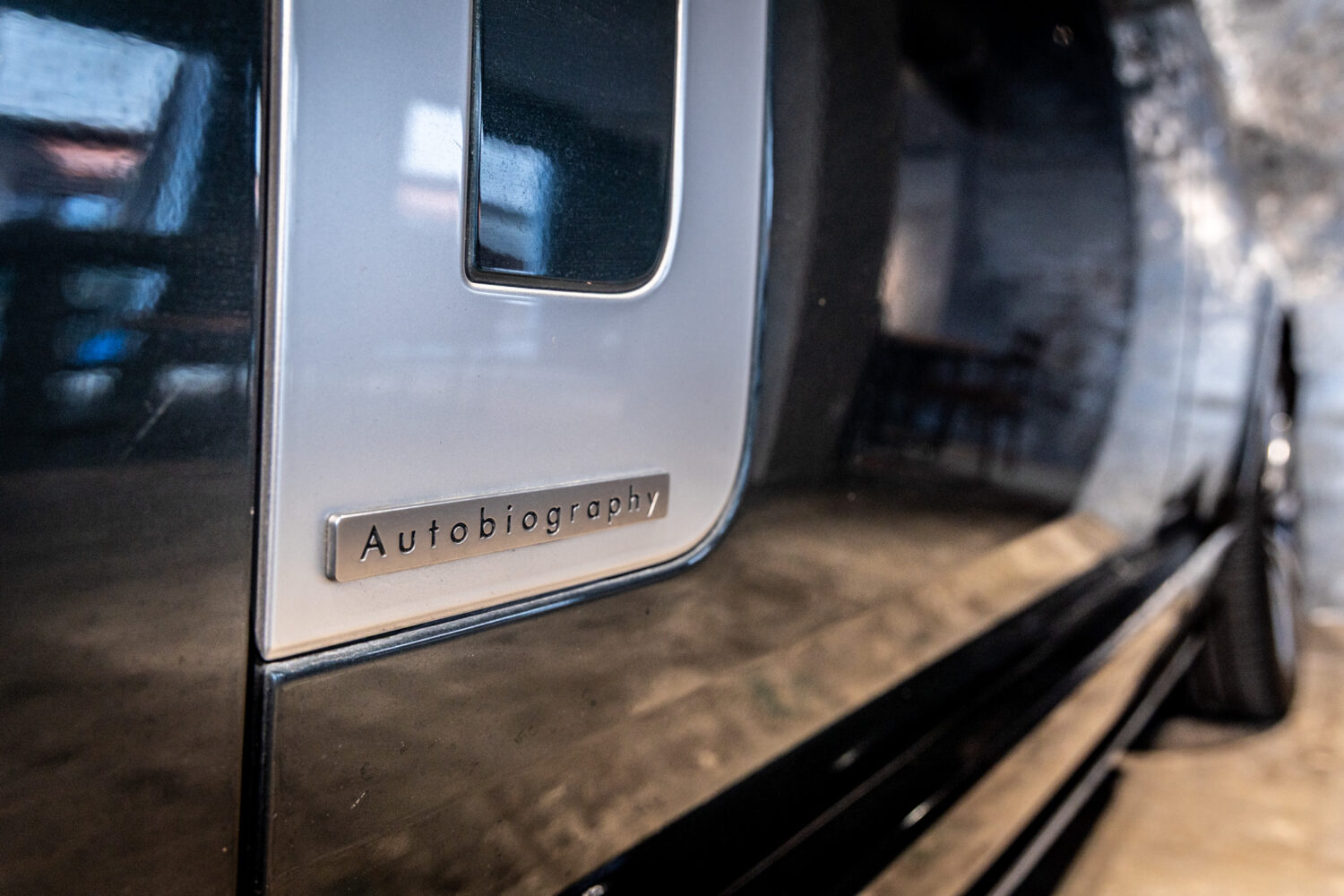 レンジローバー オートバイオグラフィ3.0L D300 SWB 4WD