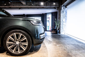 レンジローバー オートバイオグラフィ3.0L D300 SWB 4WD