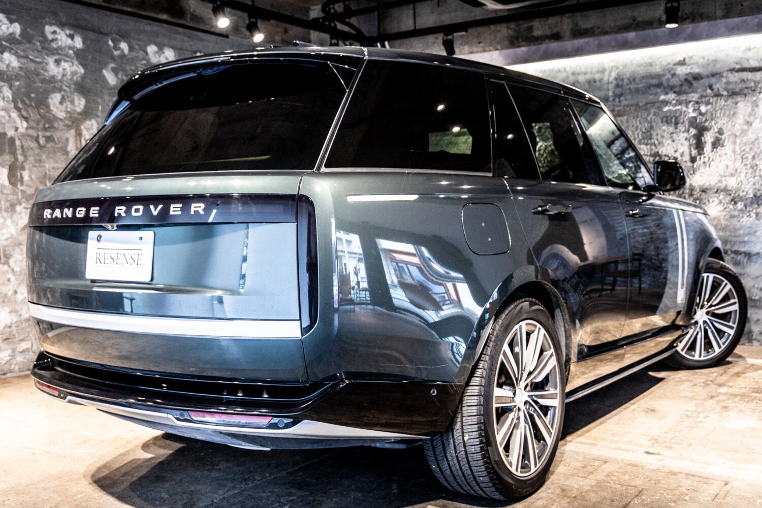 レンジローバー オートバイオグラフィ3.0L D300 SWB 4WD