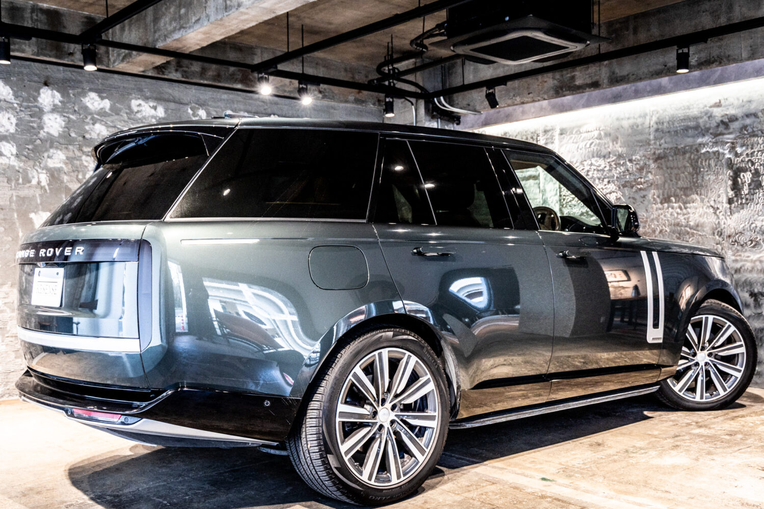 レンジローバー オートバイオグラフィ3.0L D300 SWB 4WD