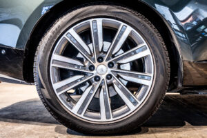 レンジローバー オートバイオグラフィ3.0L D300 SWB 4WD