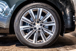 レンジローバー オートバイオグラフィ3.0L D300 SWB 4WD