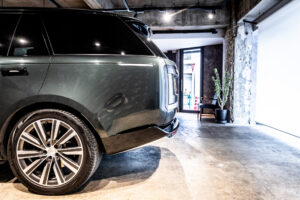 レンジローバー オートバイオグラフィ3.0L D300 SWB 4WD