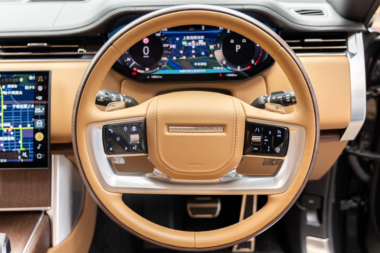 レンジローバー オートバイオグラフィ3.0L D300 SWB 4WD