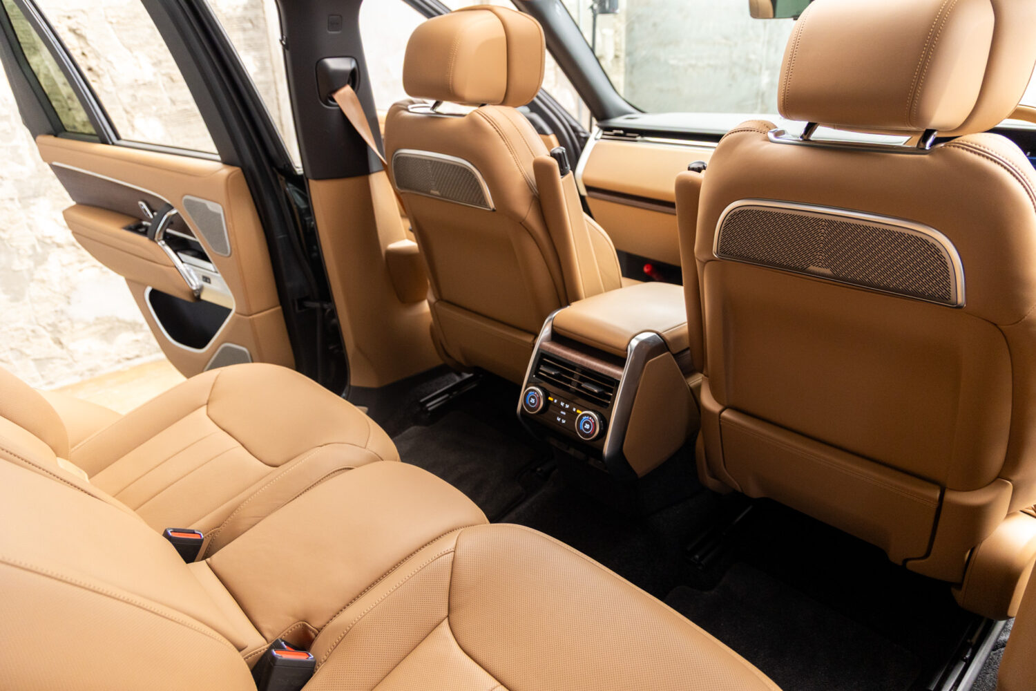 レンジローバー オートバイオグラフィ3.0L D300 SWB 4WD