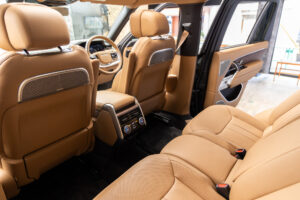 レンジローバー オートバイオグラフィ3.0L D300 SWB 4WD