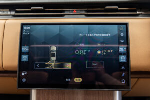 レンジローバー オートバイオグラフィ3.0L D300 SWB 4WD