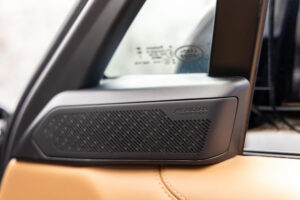 レンジローバー オートバイオグラフィ3.0L D300 SWB 4WD