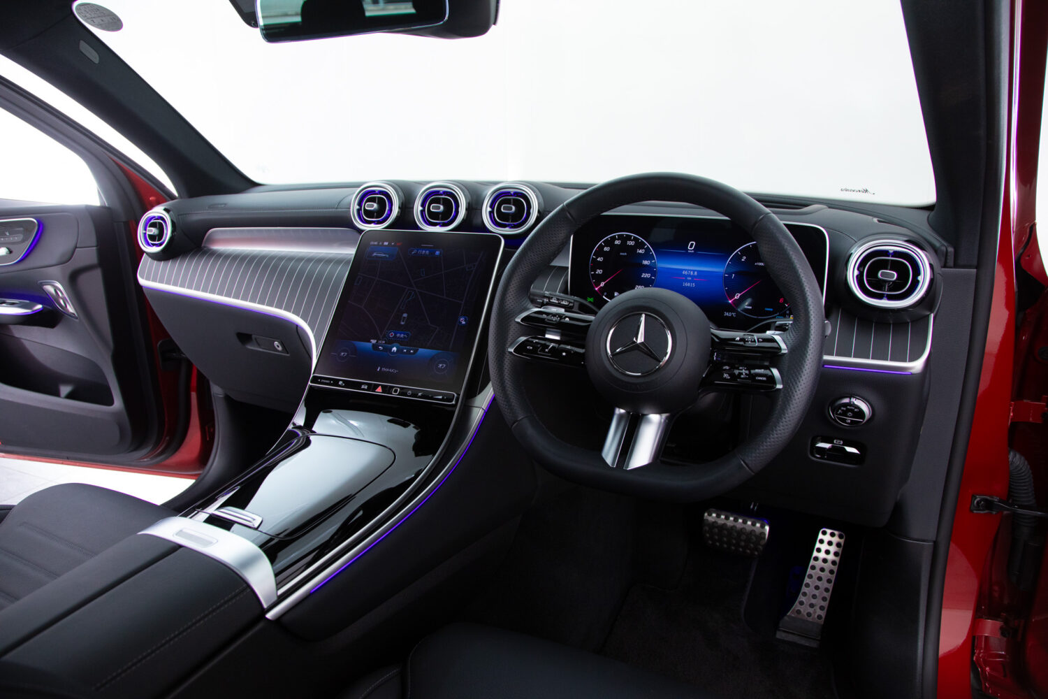 メルセデス・ベンツ GLC220 d 4マチック (ISG搭載モデル) AMGラインパッケージ ディーゼルターボ 4WD