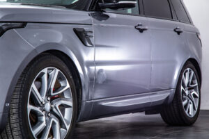 レンジローバースポーツ オートバイオグラフィ ダイナミック (3.0リッター 400PS) 4WD