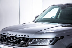 レンジローバースポーツ オートバイオグラフィ ダイナミック (3.0リッター 400PS) 4WD