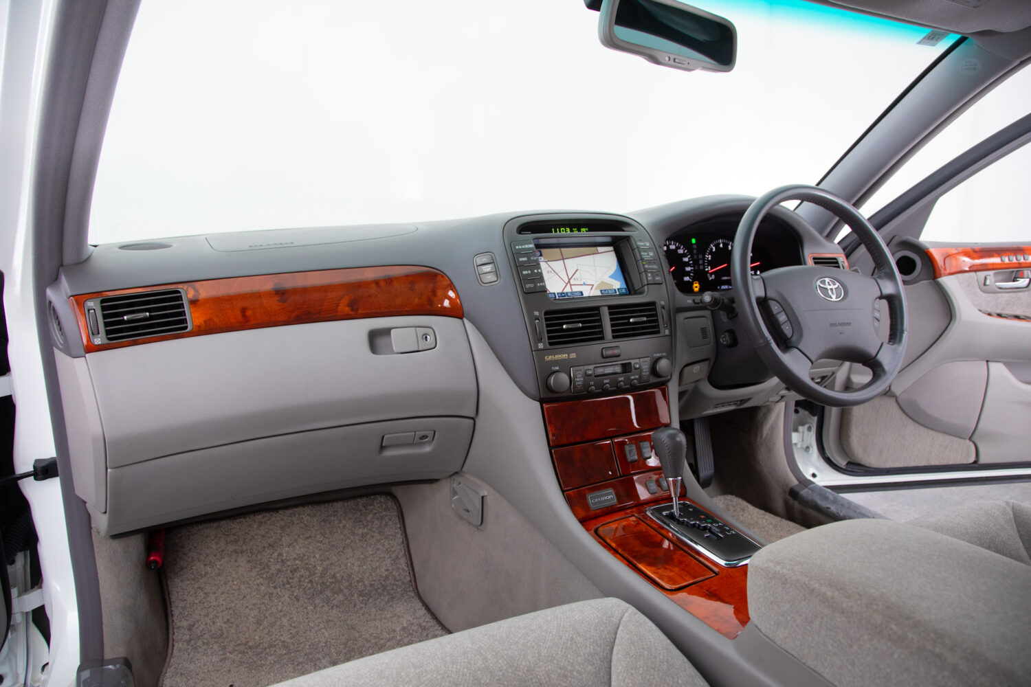 トヨタ セルシオ 4.3 C仕様