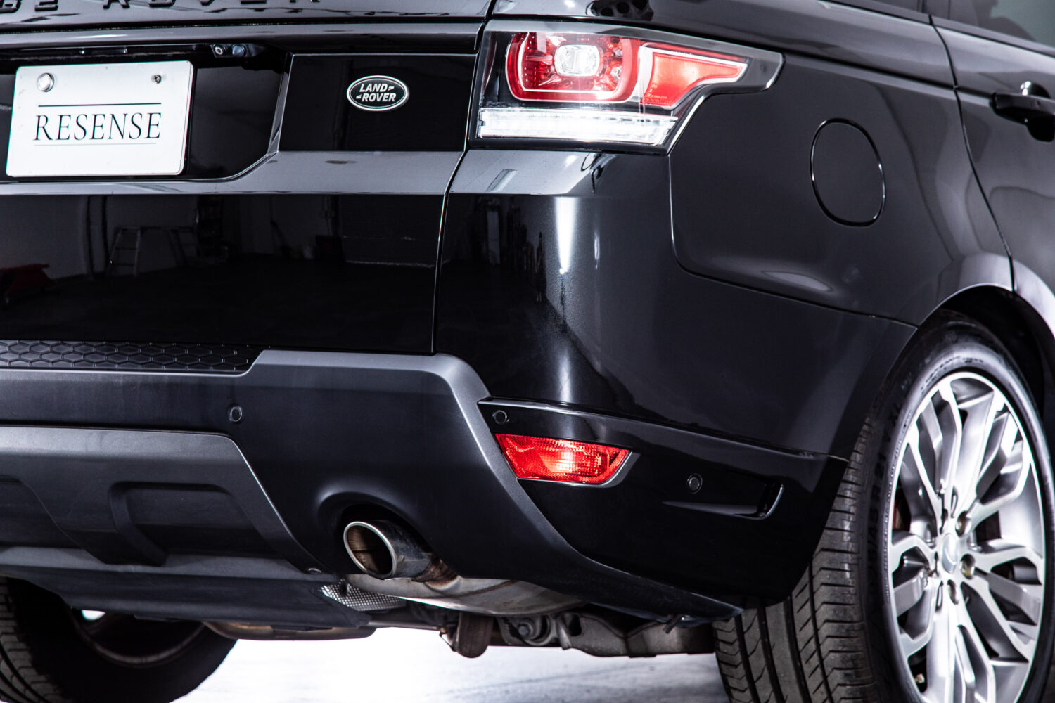 レンジローバースポーツ オートバイオグラフィ ダイナミック (5.0リッター) 4WD