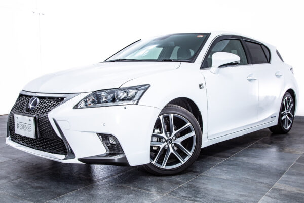 レクサス CT 200h Fスポーツ