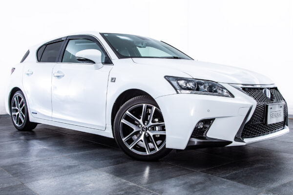 レクサス CT 200h Fスポーツ