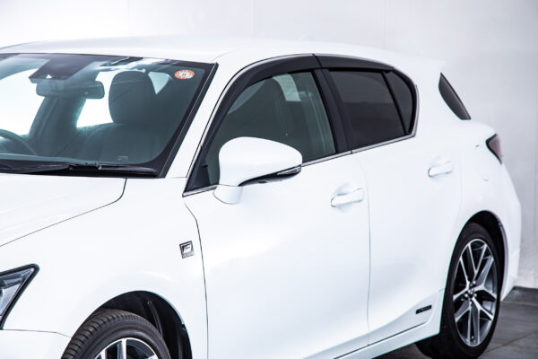 レクサス CT 200h Fスポーツ