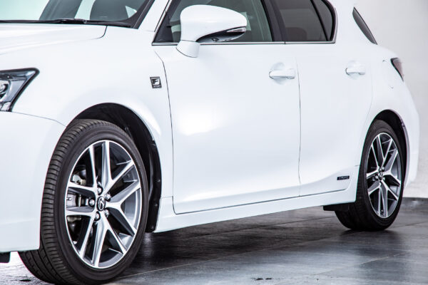 レクサス CT 200h Fスポーツ