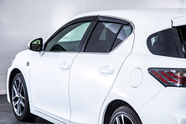 レクサス CT 200h Fスポーツ