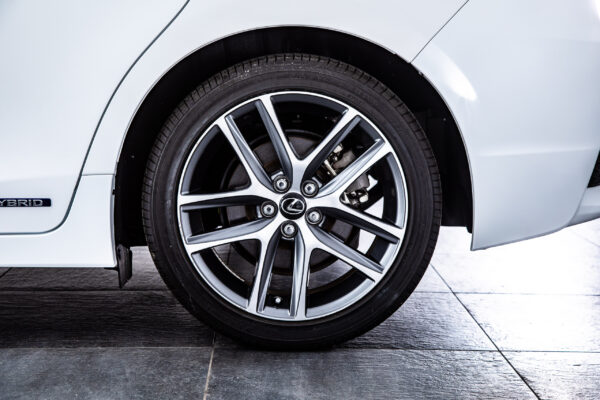 レクサス CT 200h Fスポーツ