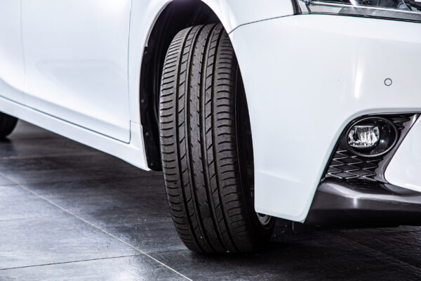 レクサス CT 200h Fスポーツ