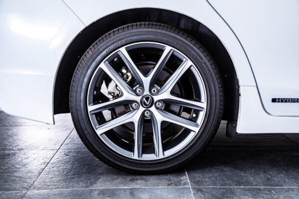 レクサス CT 200h Fスポーツ