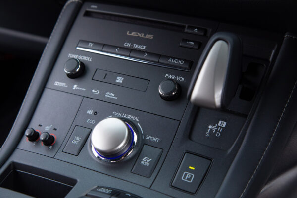 レクサス CT 200h Fスポーツ