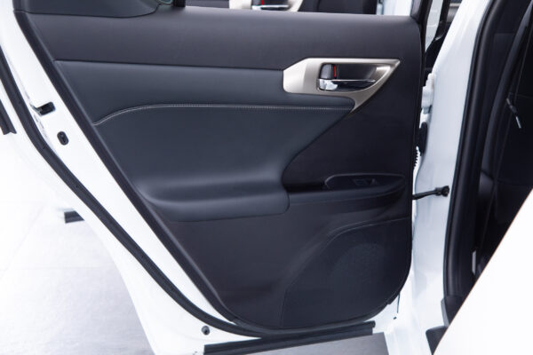 レクサス CT 200h Fスポーツ