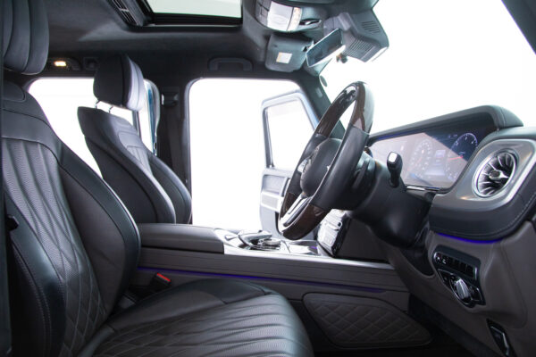 Gクラス G400d ディーゼルターボ 4WD