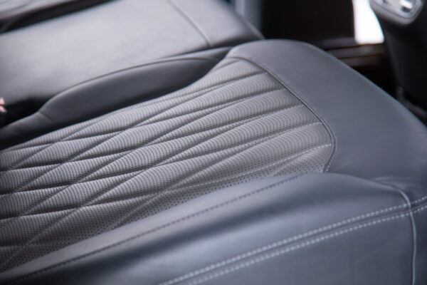 Gクラス G400d ディーゼルターボ 4WD