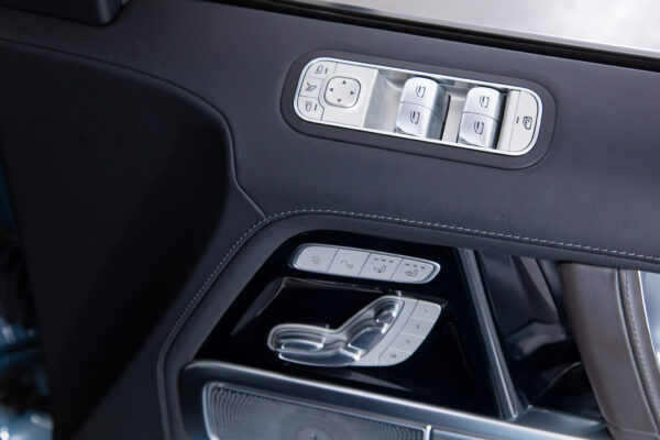 Gクラス G400d ディーゼルターボ 4WD