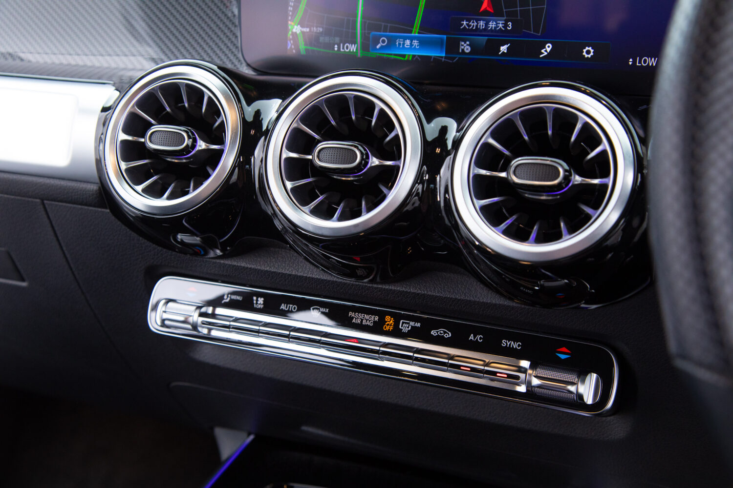 メルセデス・ベンツ GLB 180 MP202202