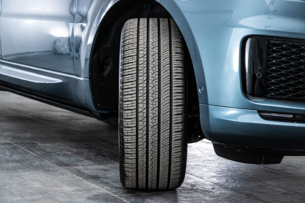 ランドローバー レンジローバースポーツ オートバイオグラフィ ダイナミック (3.0リッター) 4WD