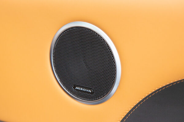 ランドローバー レンジローバースポーツ オートバイオグラフィ ダイナミック (3.0リッター) 4WD