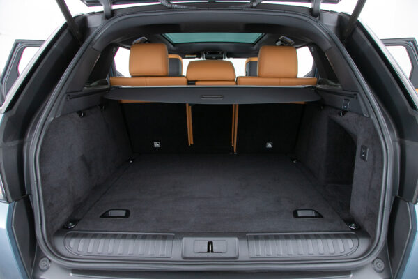 ランドローバー レンジローバースポーツ オートバイオグラフィ ダイナミック (3.0リッター) 4WD