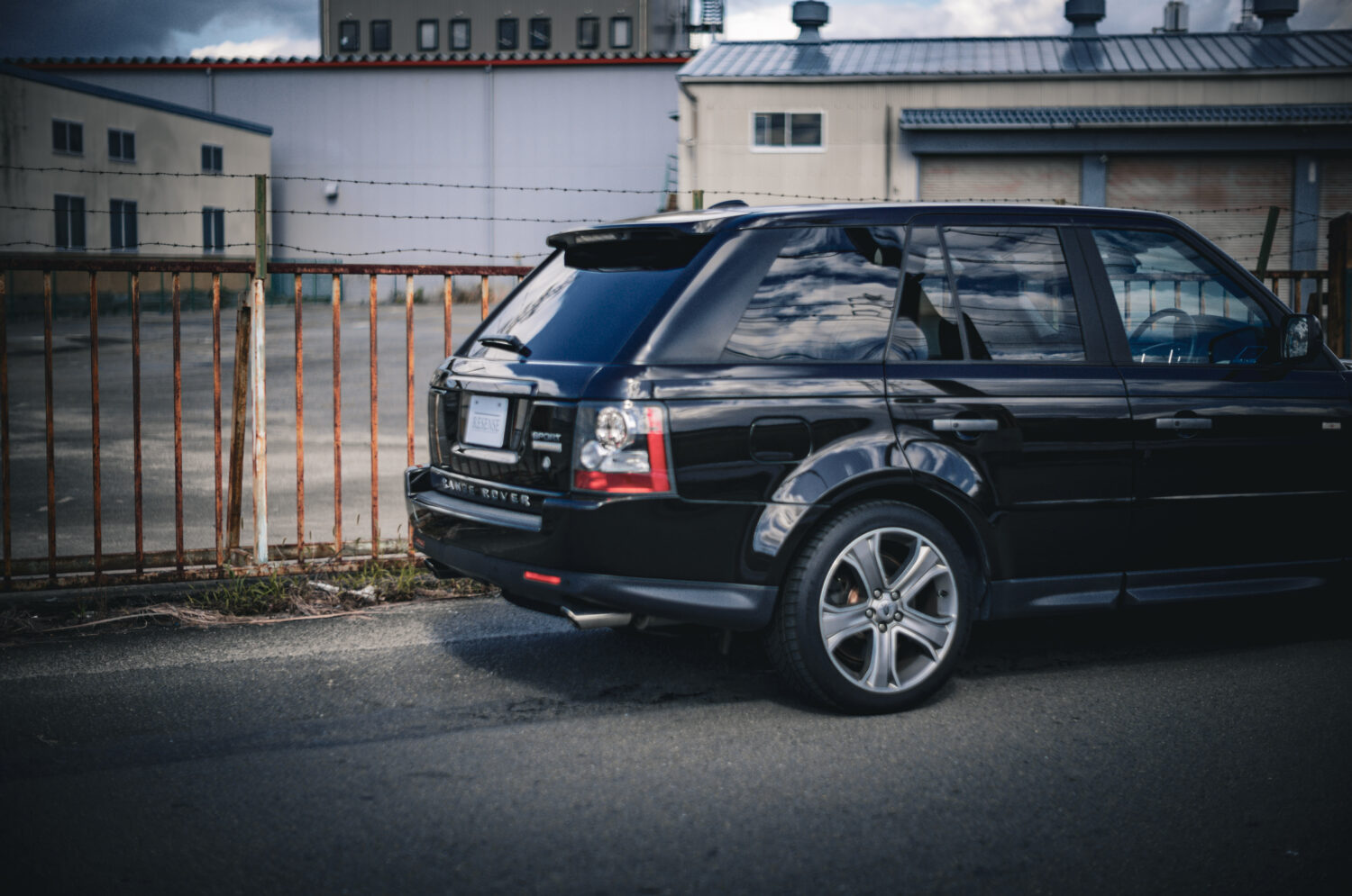 レンジローバースポーツ 5.0 V8 スーパーチャージド(4WD/6AT)英国の粋を味わう