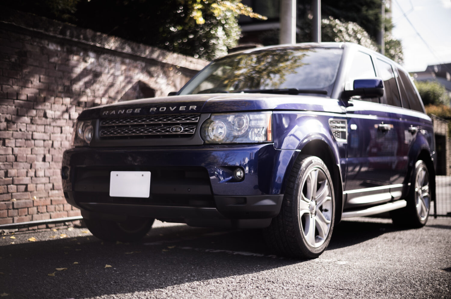 レンジローバースポーツ 5.0 V8 スーパーチャージド(4WD/6AT)英国の粋を味わう