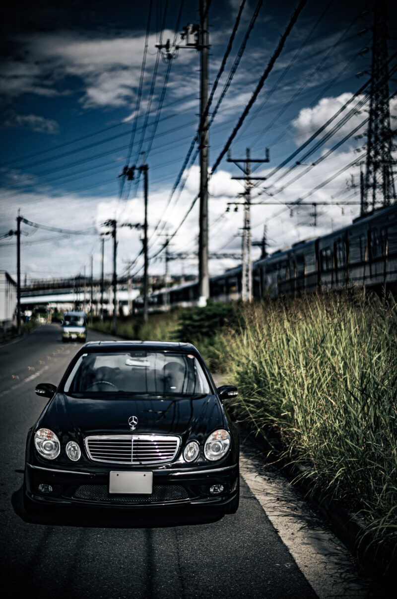 メルセデス・ベンツ・E55 AMG（FR/5AT）二つの顔を持つAMG
