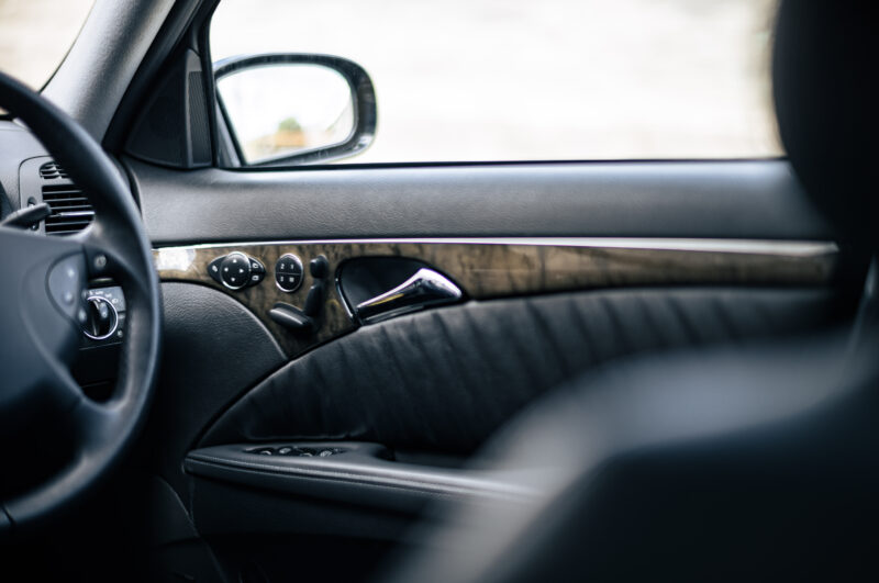 メルセデス・ベンツ・E55 AMG（2005）二つの顔を持つAMG