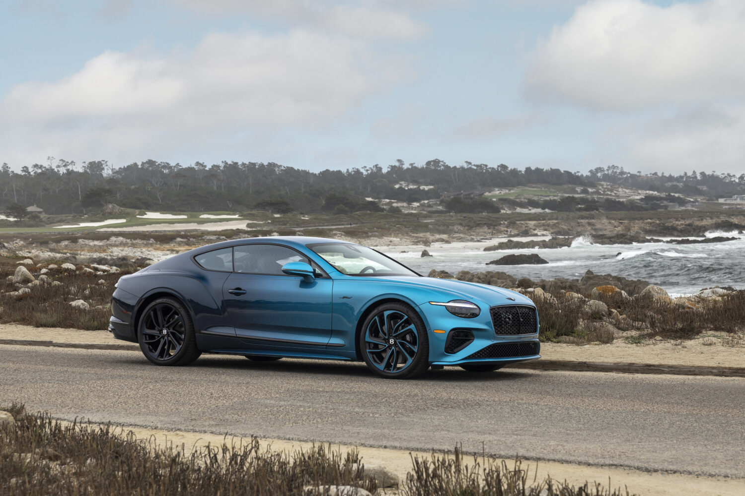 ベントレー・コンチネンタルGT　新技術で唯一無二のグラデーション美を実現