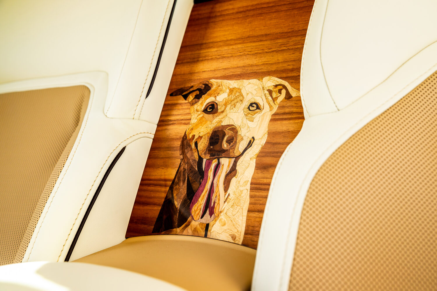 愛らしいコミッション　ロールス・ロイス・スペクター・ベイリー　忠実な相棒への追悼