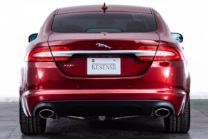 XF 2.0 プレミアム ラグジュアリー