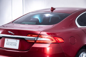 XF 2.0 プレミアム ラグジュアリー