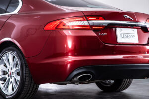 XF 2.0 プレミアム ラグジュアリー